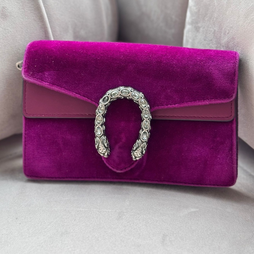 Gucci Dionysus super mini Purple Velvet Clutch bag with Crystal Buckle